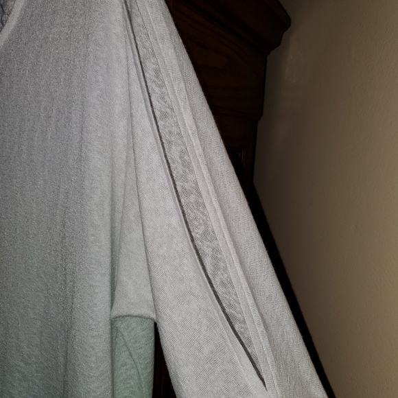 New York & Co. Women's Semi-Sheer Tunic - Picture 7 of 9